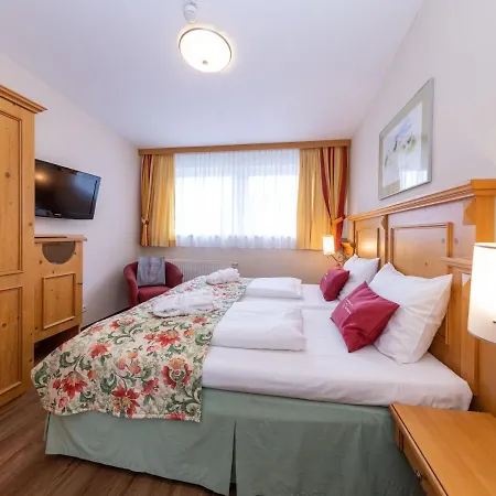 Hotel Voetter's In Am Kitzsteinhorn - Skibus Direkt