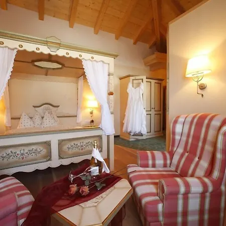 Voetter's In Am Kitzsteinhorn - Skibus Direkt Hotel 4*