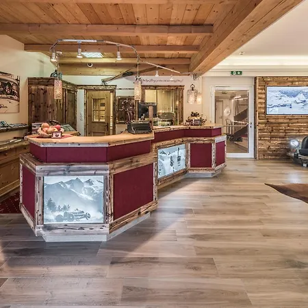 Voetter's In Am Kitzsteinhorn - Skibus Direkt