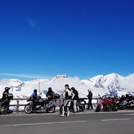 Voetter's In Am Kitzsteinhorn - Skibus Direkt Hotel