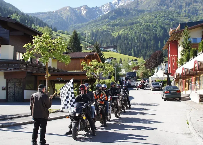 מלון Voetter's In Am Kitzsteinhorn - Skibus Direkt